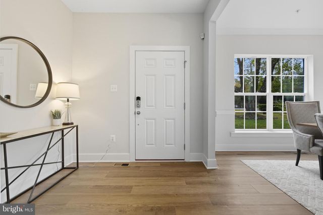 328 RIDGE RD, Washington Grove, MD 20880