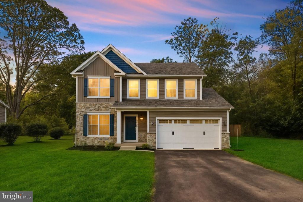 328 RIDGE RD, Washington Grove, MD 20880