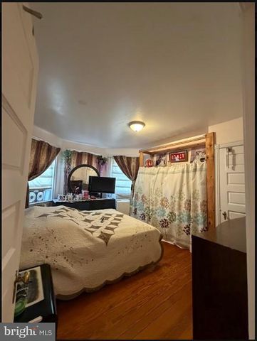 135 MONTGOMERY AVE, Bala Cynwyd, PA 19004