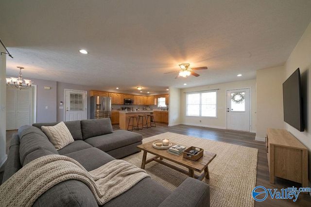 1485 County Road 76, Centre, AL 35960