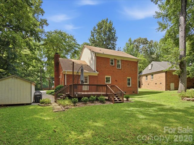 9732 Leeswood Lane, Matthews, NC 28105