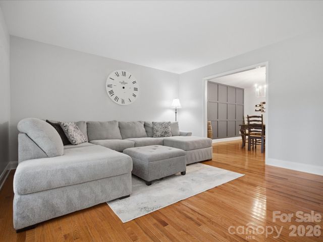 9732 Leeswood Lane, Matthews, NC 28105