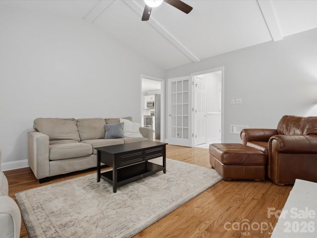 9732 Leeswood Lane, Matthews, NC 28105