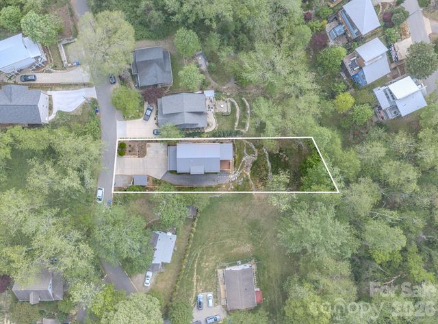 87 Deaver Street, Asheville, NC 28806