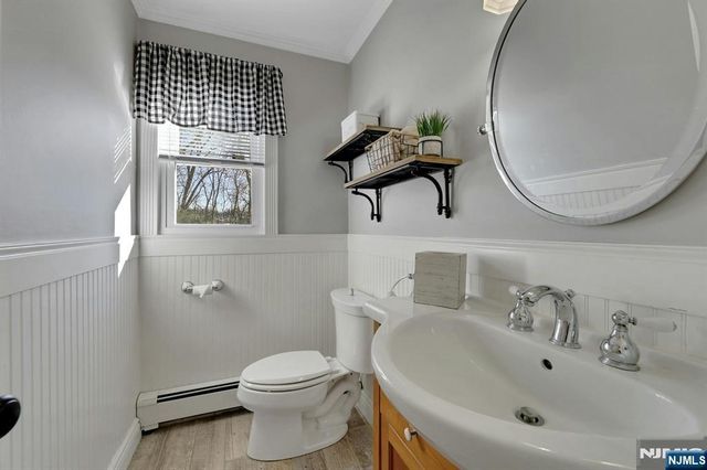 5 Greene Street, Mahwah, NJ 07430