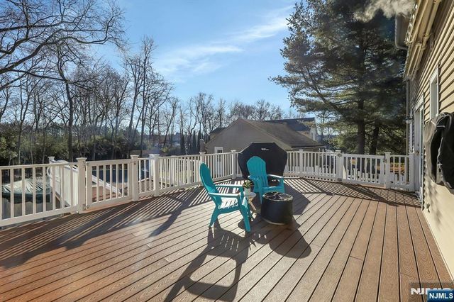 5 Greene Street, Mahwah, NJ 07430