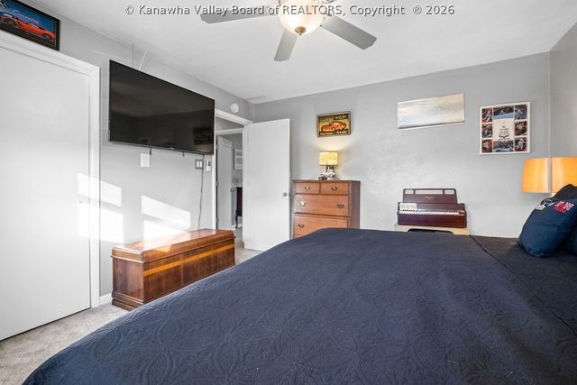 122 Cadle Drive, Cross Lanes, WV 25313