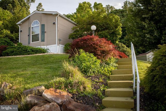501 BOULDER LN, Gap, PA 17527