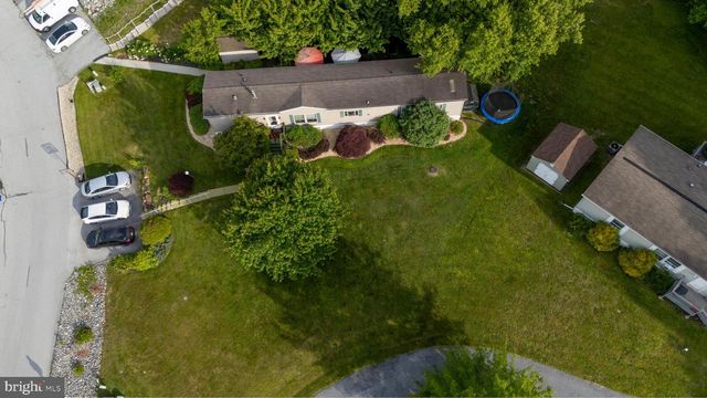 501 BOULDER LN, Gap, PA 17527