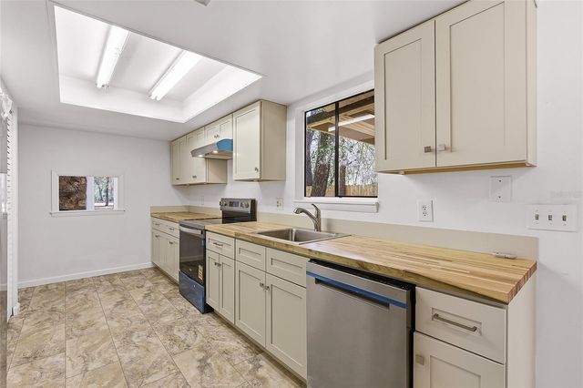 38 SNARESBROOK COURT, Ormond Beach, FL 32174