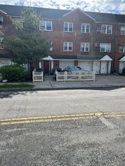 2515 150th Street, Flushing, NY 11354