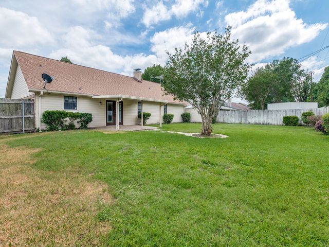 504 Lexington Drive, Corsicana, TX 75110