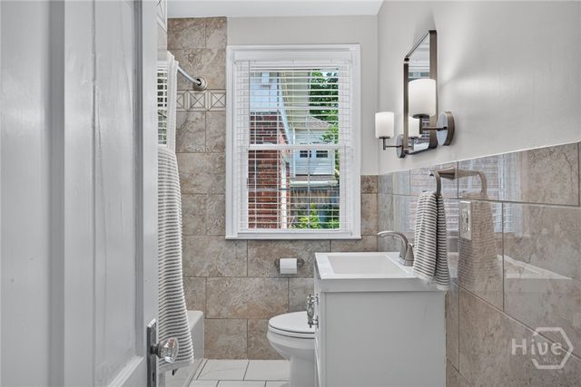 630 E 55th Street, Savannah, GA 31405