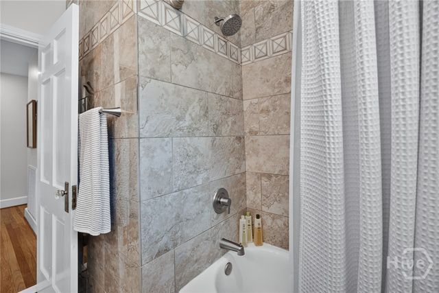 630 E 55th Street, Savannah, GA 31405