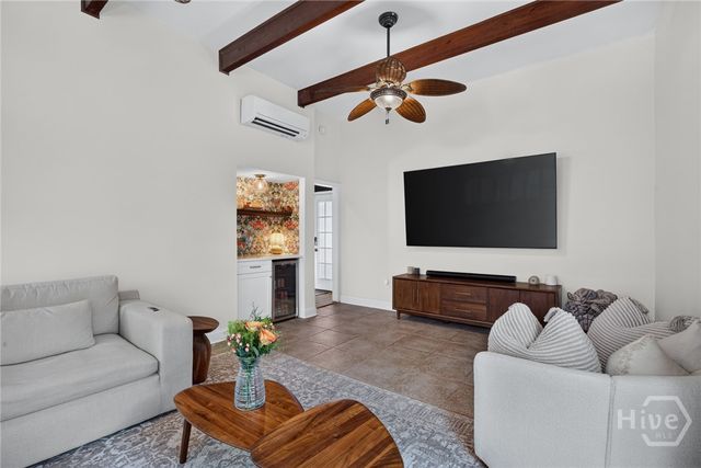 630 E 55th Street, Savannah, GA 31405