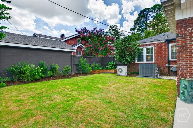630 E 55th Street, Savannah, GA 31405