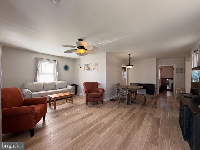530 SOUTHERN AVE, Baltimore, MD 21224