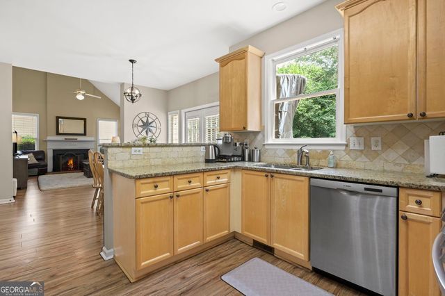 4195 Canterbury Walk Drive, Duluth, GA 30097