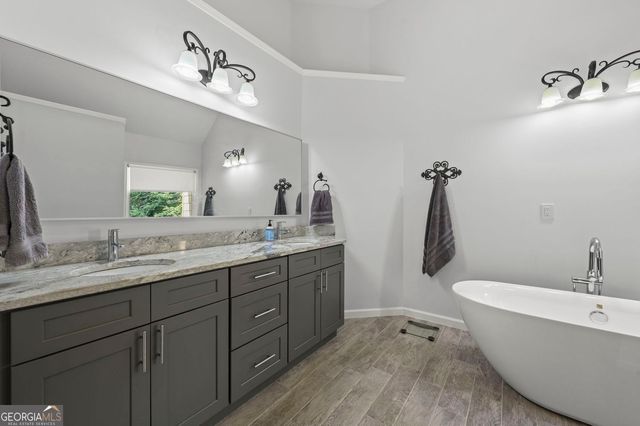 4195 Canterbury Walk Drive, Duluth, GA 30097