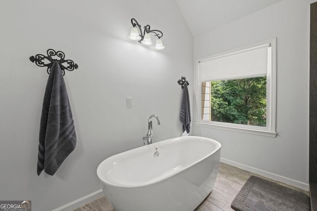 4195 Canterbury Walk Drive, Duluth, GA 30097