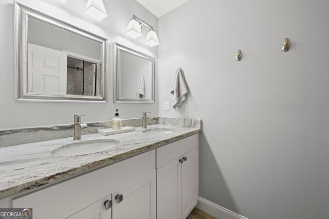 4195 Canterbury Walk Drive, Duluth, GA 30097