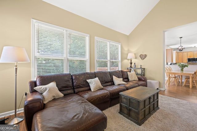 4195 Canterbury Walk Drive, Duluth, GA 30097
