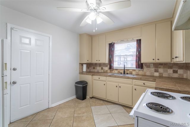 614 Stuart Street, Montgomery, AL 36105