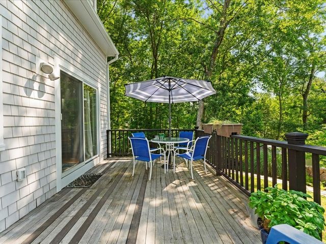 9 Priscilla Ave, Duxbury, MA 02332