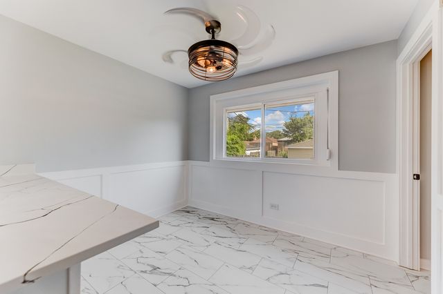 422 W 98th Place, Chicago, IL 60628
