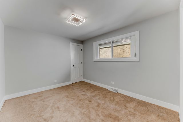 422 W 98th Place, Chicago, IL 60628