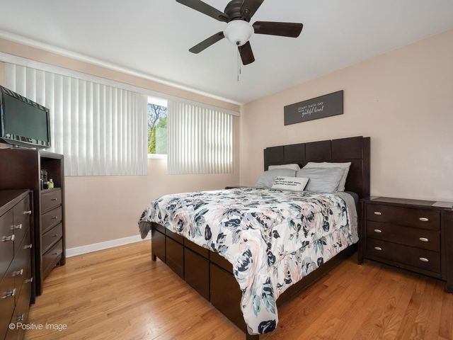 10917 S Keeler Avenue, Oak Lawn, IL 60453