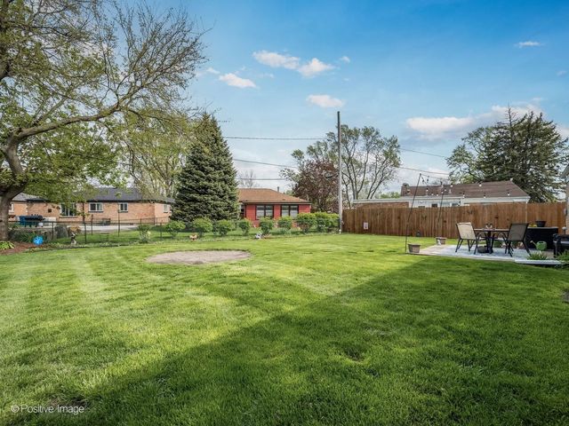 10917 S Keeler Avenue, Oak Lawn, IL 60453