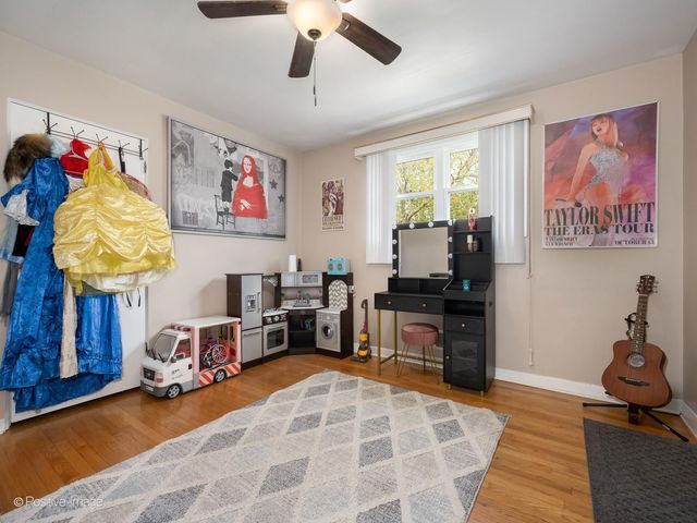 10917 S Keeler Avenue, Oak Lawn, IL 60453