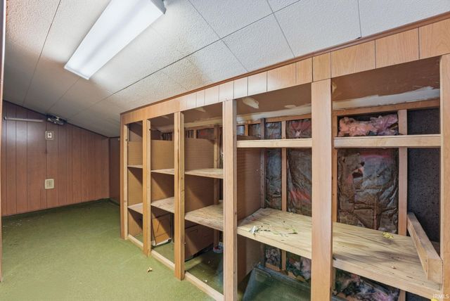 1409 Lake Forest Drive, Fort Wayne, IN 46815