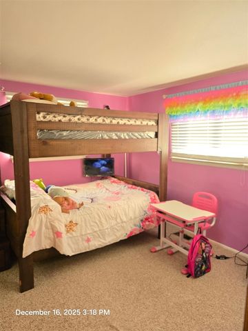 9814 Cass Avenue, Taylor, MI 48180