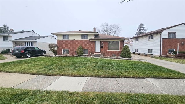 9814 Cass Avenue, Taylor, MI 48180