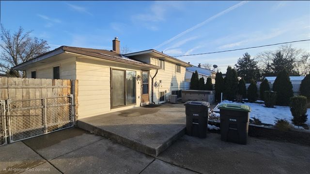 9814 Cass Avenue, Taylor, MI 48180