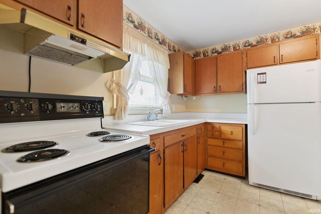 545 Jay Dee Street, Elkhart, IN 46514