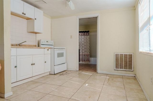 1936 N ALLENDALE AVENUE, Sarasota, FL 34234