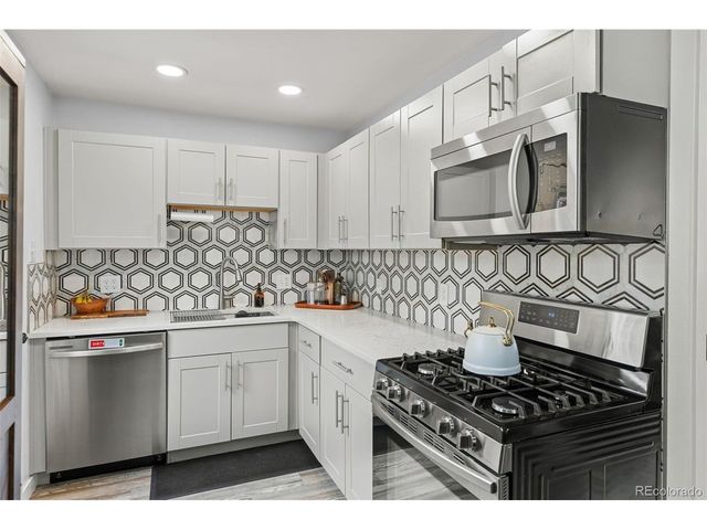 1165 Rosemary St, Denver, CO 80220