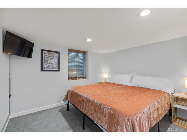 1165 Rosemary St, Denver, CO 80220