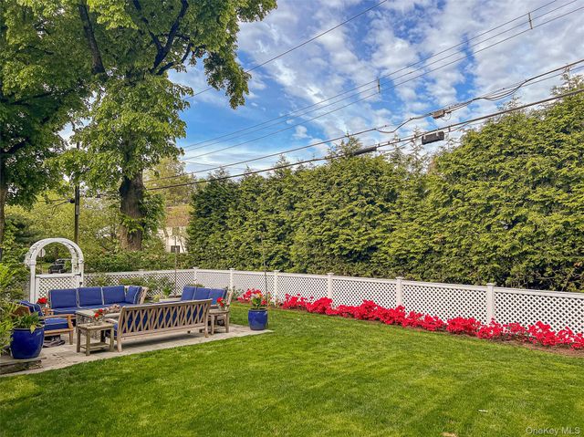 41 Sturgis Road, Bronxville, NY 10708