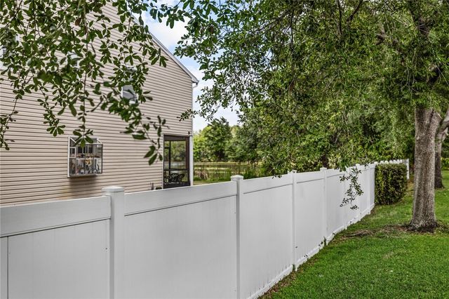 8520 SANDY BEACH STREET, Tampa, FL 33634