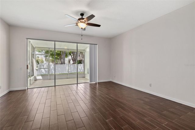 8520 SANDY BEACH STREET, Tampa, FL 33634