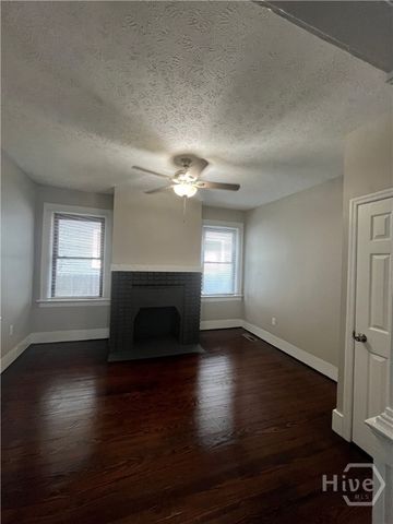 611 E 37th Street, Savannah, GA 31401
