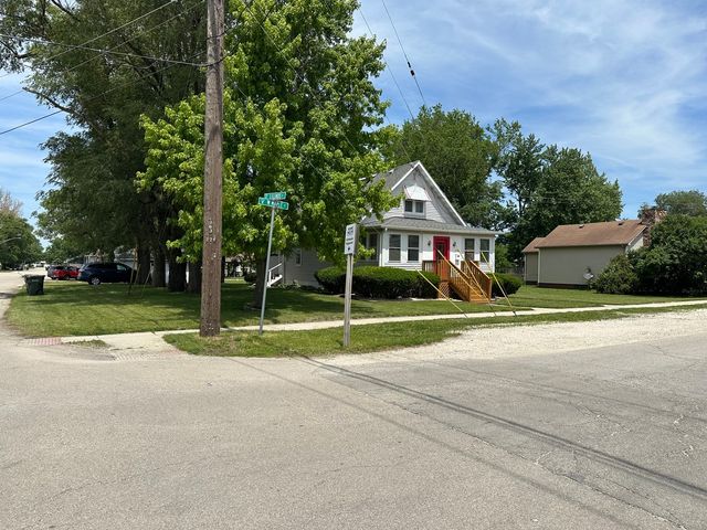 190 W Maple Street, Coal City, IL 60416