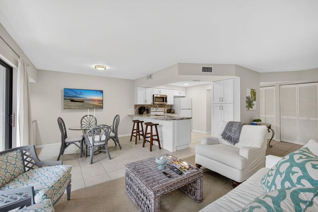 1605 S Us Highway 1 F204, Jupiter, FL 33477