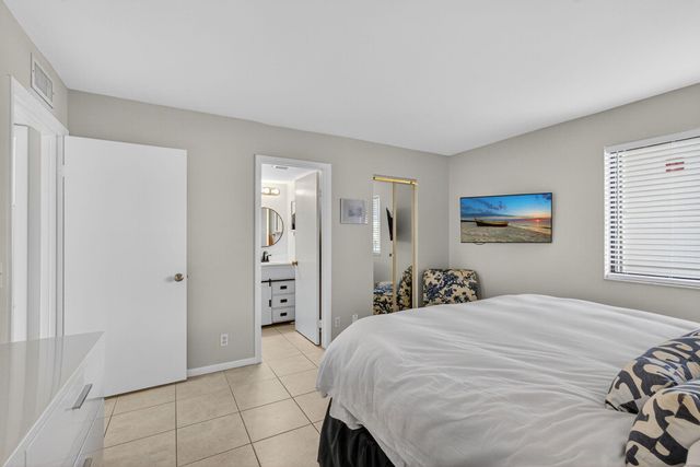 1605 S Us Highway 1 F204, Jupiter, FL 33477