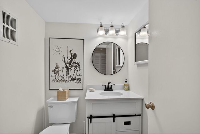 1605 S Us Highway 1 F204, Jupiter, FL 33477