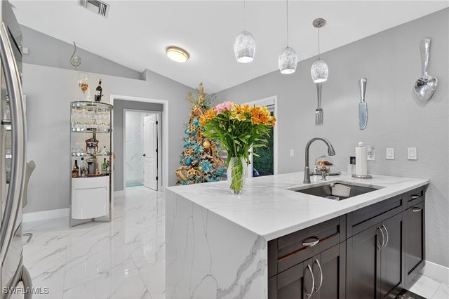 4453 43rd AVE NE, Naples, FL 34120